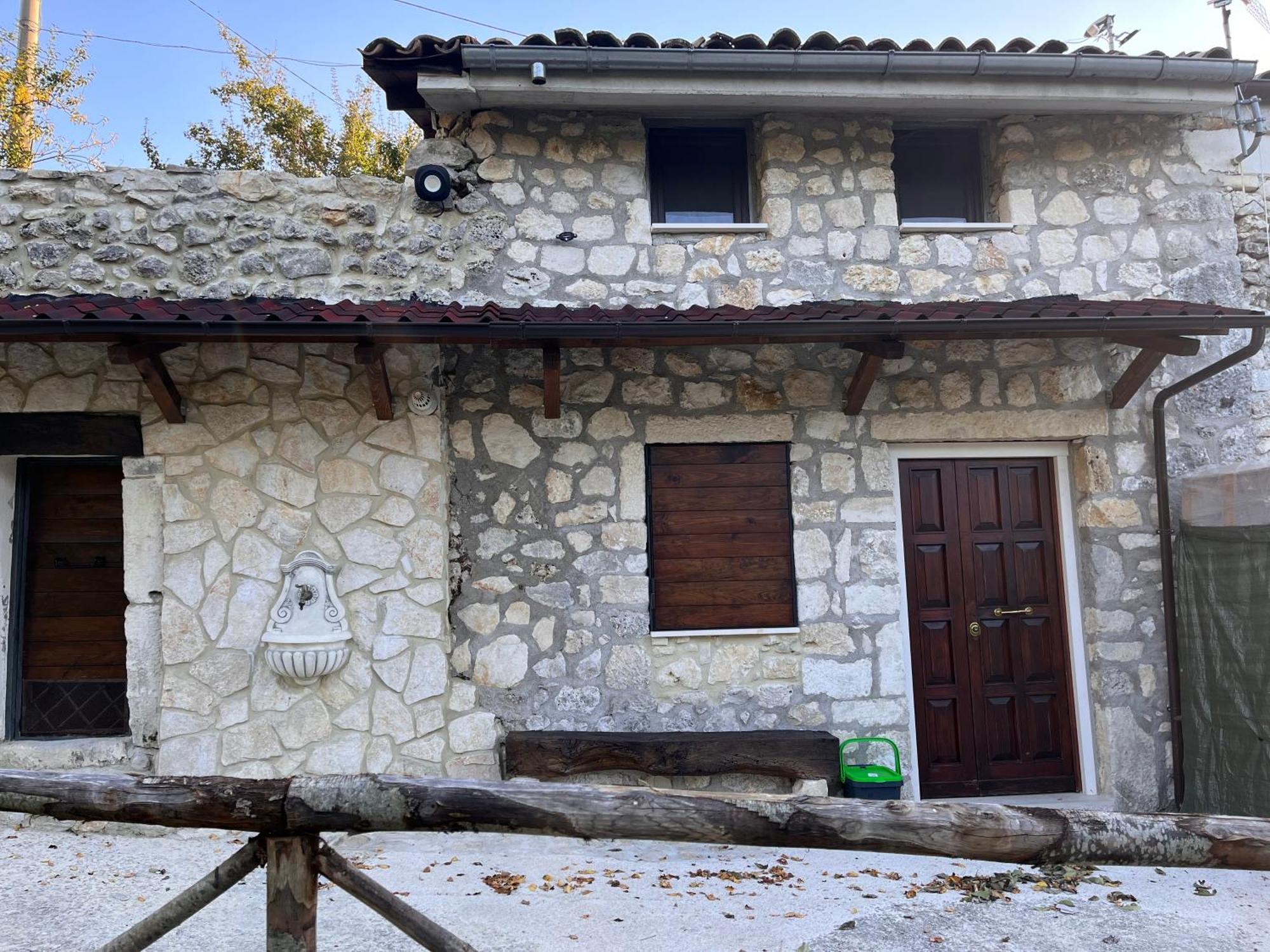 Casa Mupi Villa Sant'Eufemia a Maiella Exterior foto