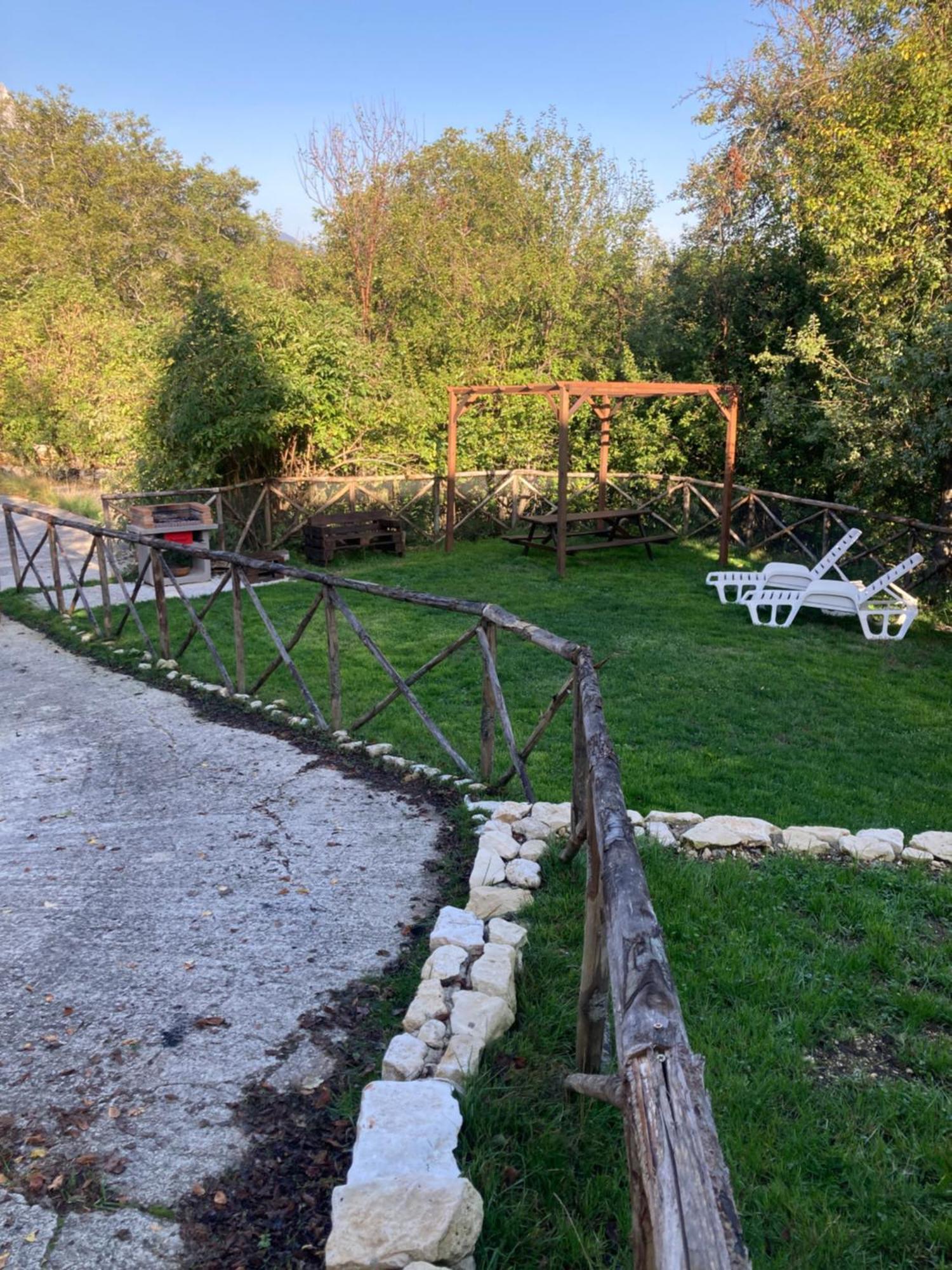 Casa Mupi Villa Sant'Eufemia a Maiella Exterior foto